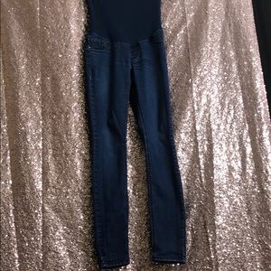 Maternity blue jeans